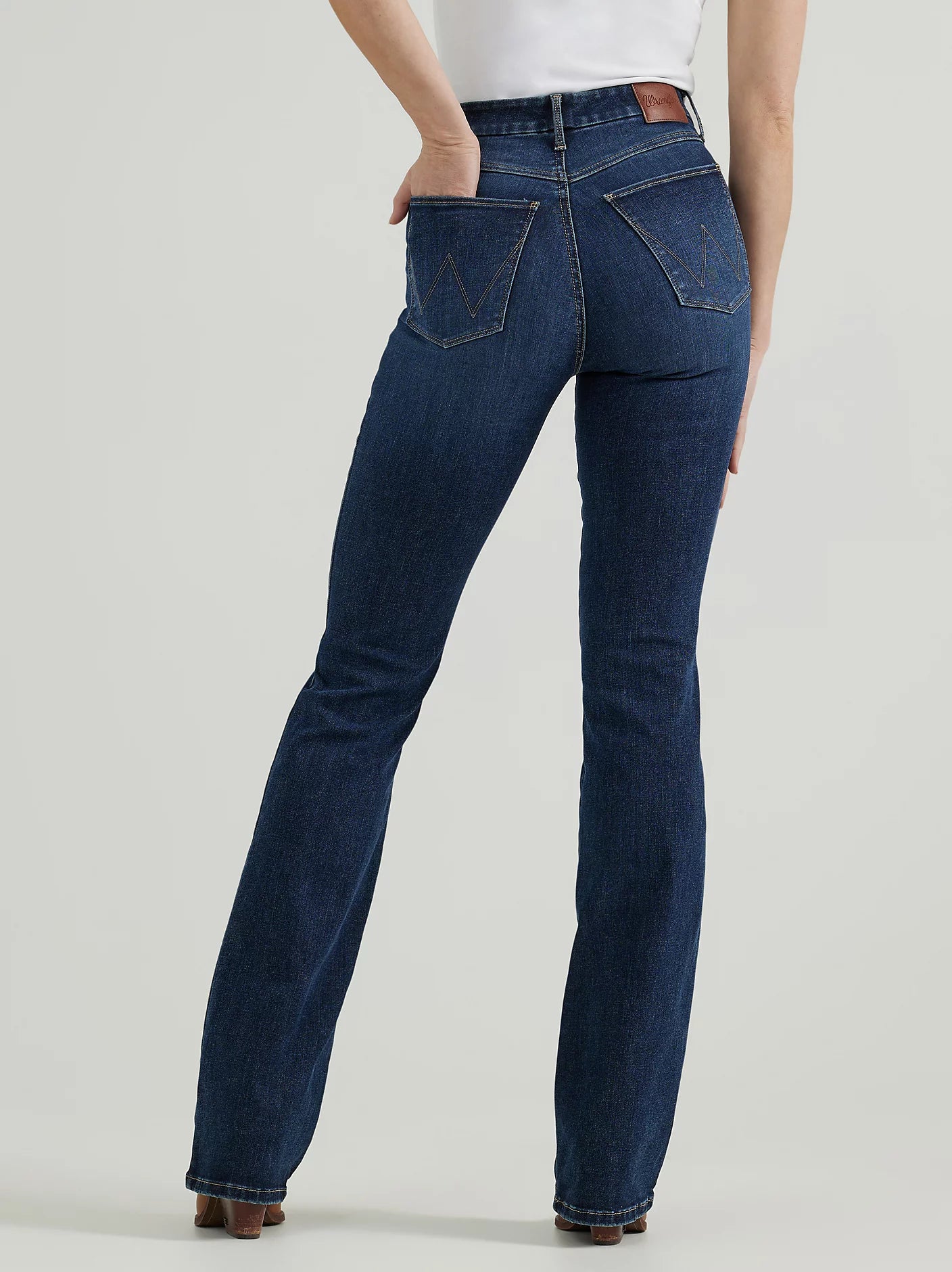 Wrangler Women's Bespoke High Rise Boot Cut Jean