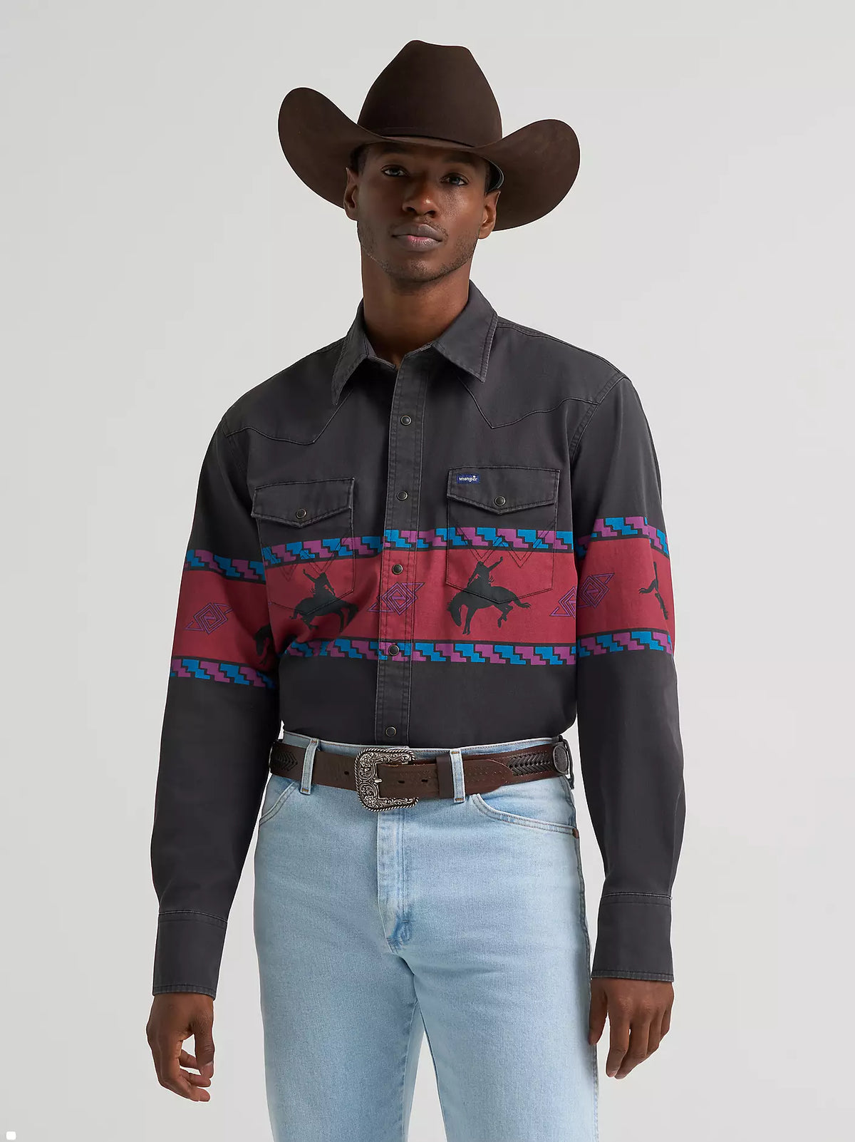 Wrangler Men's Black Vintage Bucking Horse Snap Long Sleeve Shirt