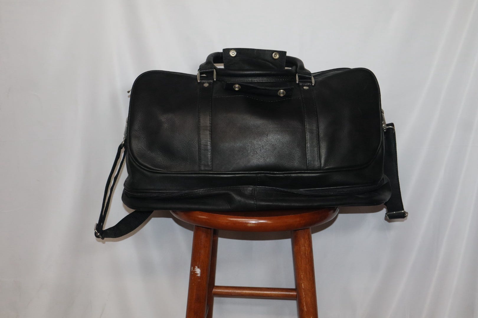 Piel Black Travel Bag