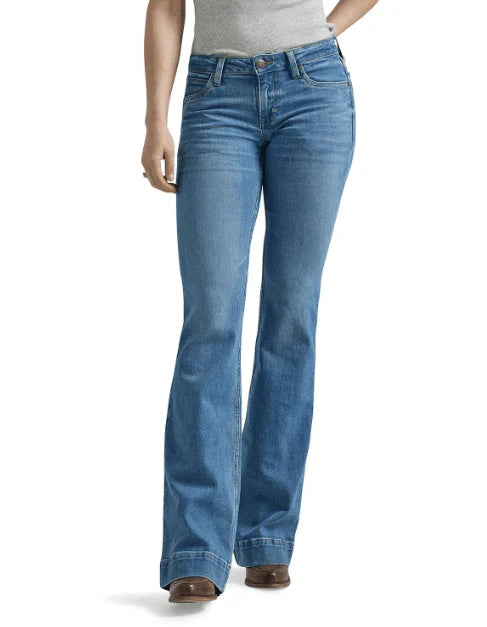 Wrangler Women's Retro Eva Medium Wash Mid Rise Mae Stretch Trouser Jean