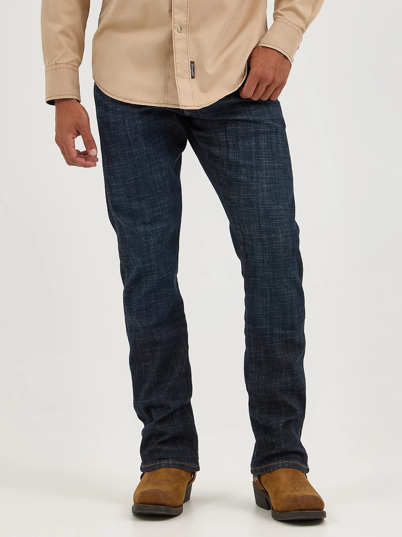 Wrangler Men's Retro Slim Boot Cut River Wash Jeans #1077MWZRW