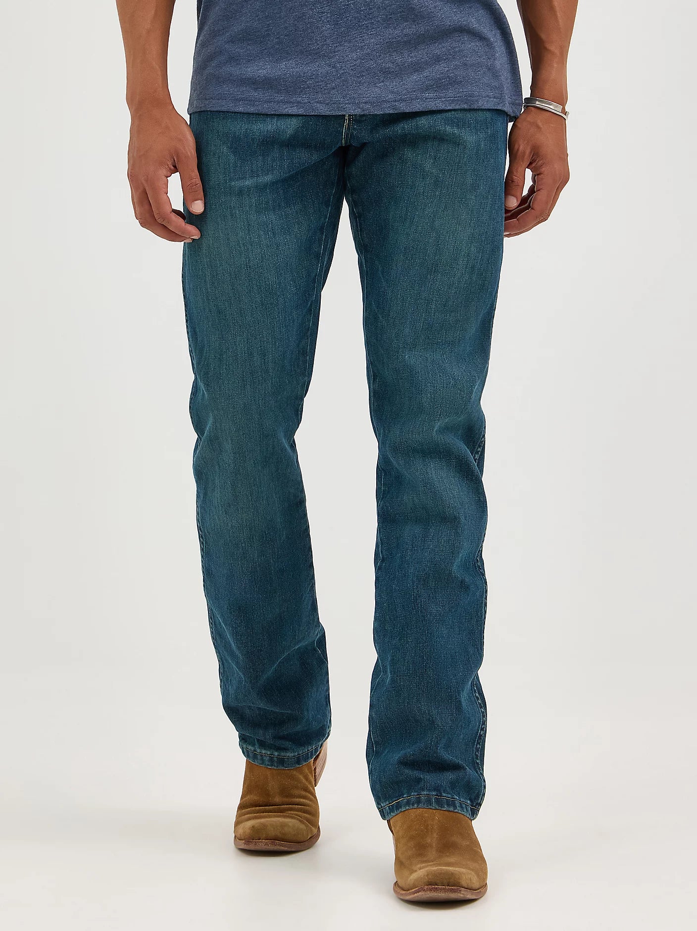 Wrangler Men's Retro Slim Boot Cut River Wash Jeans #1077MWZRW