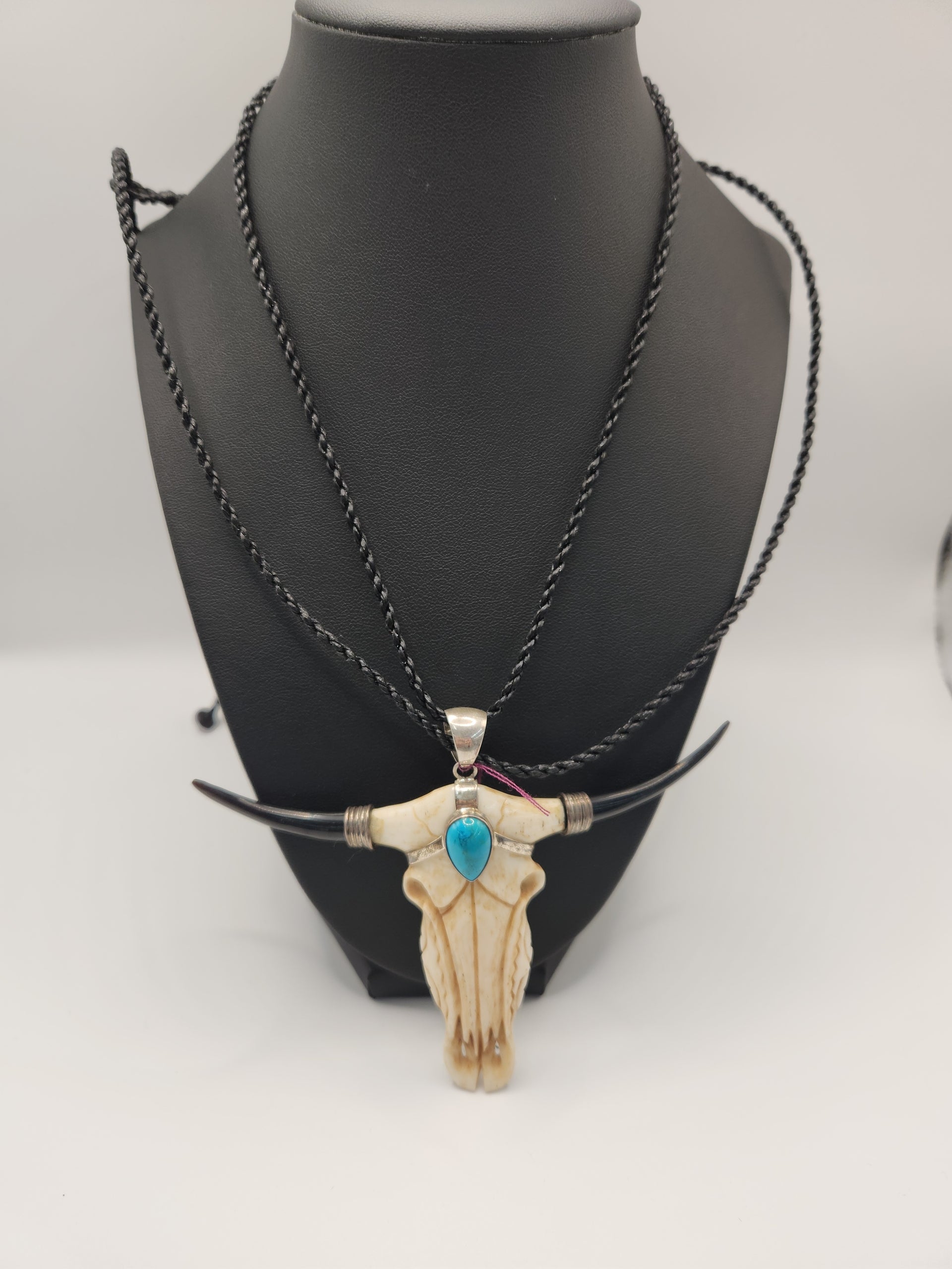 Bone Horn Turquoise Longhorn Necklace #BHTN