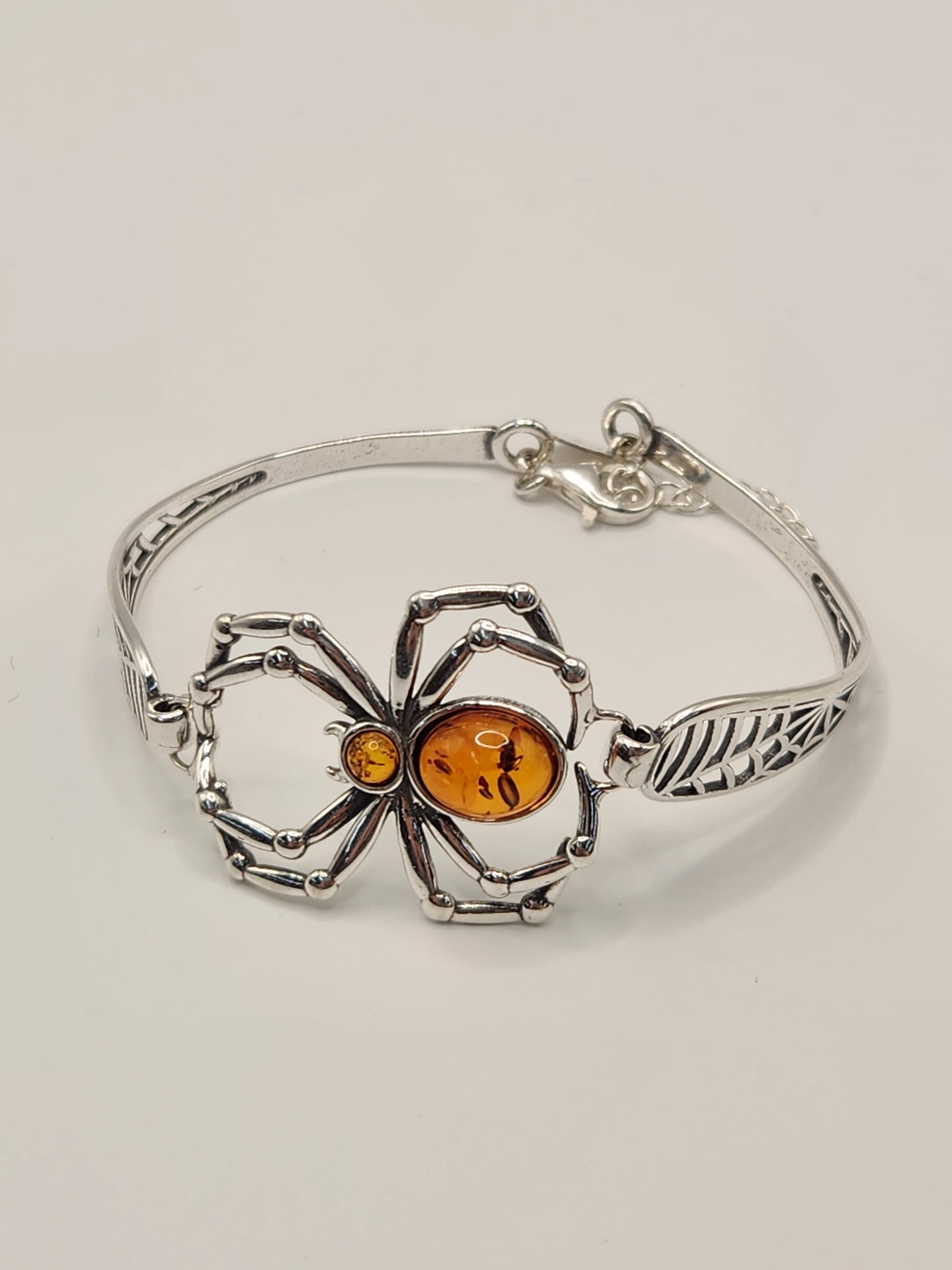 Amber Spider Amberman Bracelet