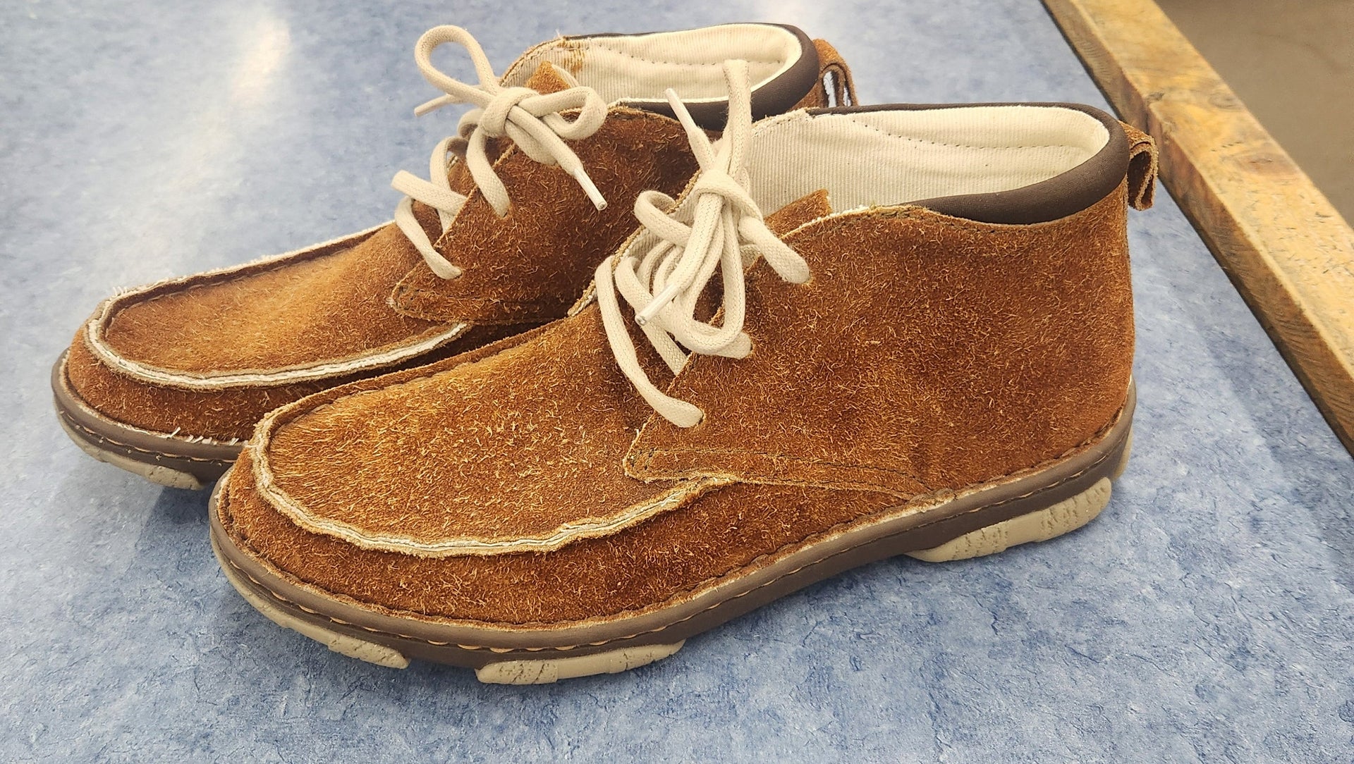 Tony Lama Men's Lace Up Chukka Moccasin Angle Shoe