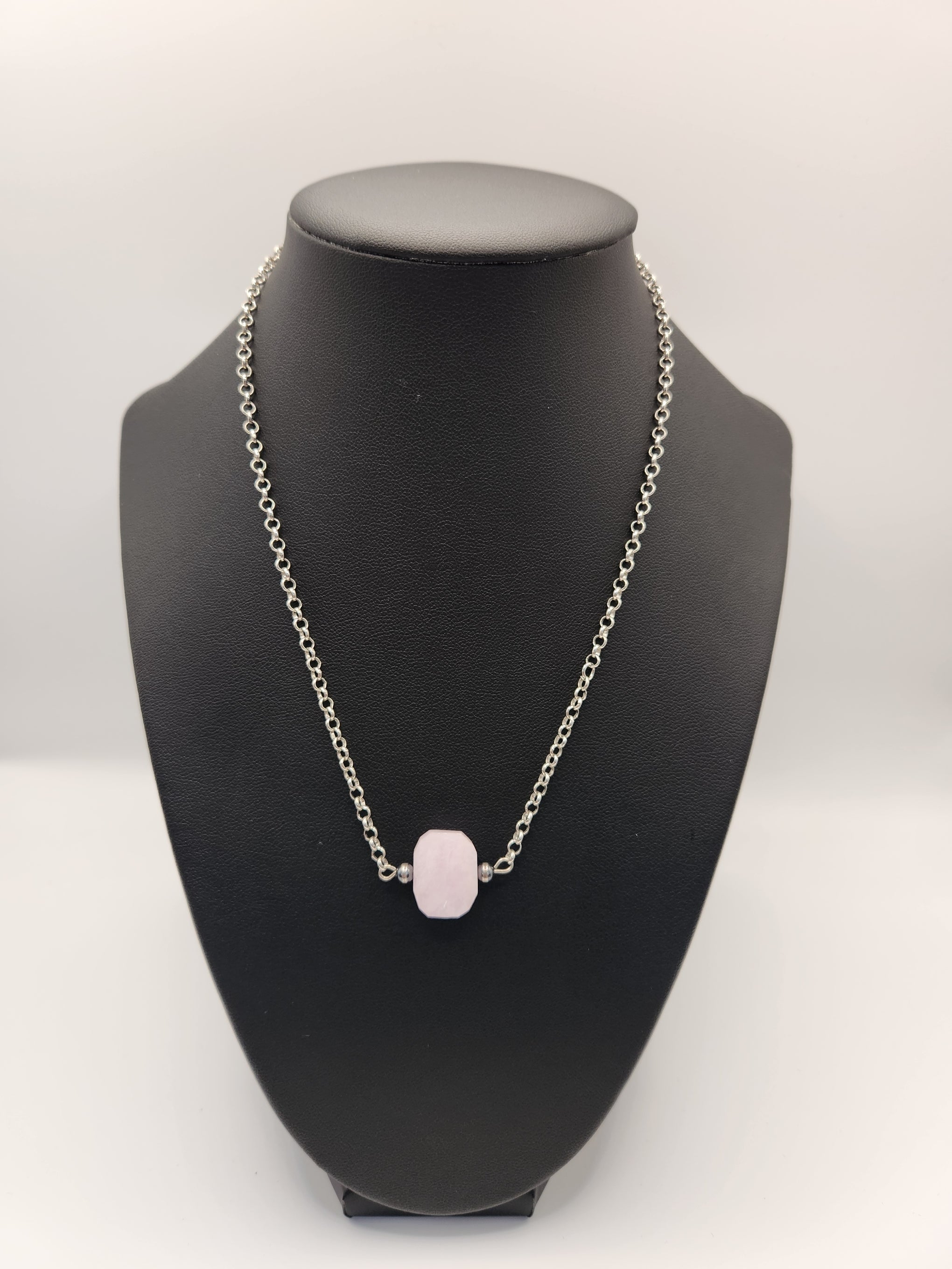 Bijoux Fab Rose Quartz Necklace