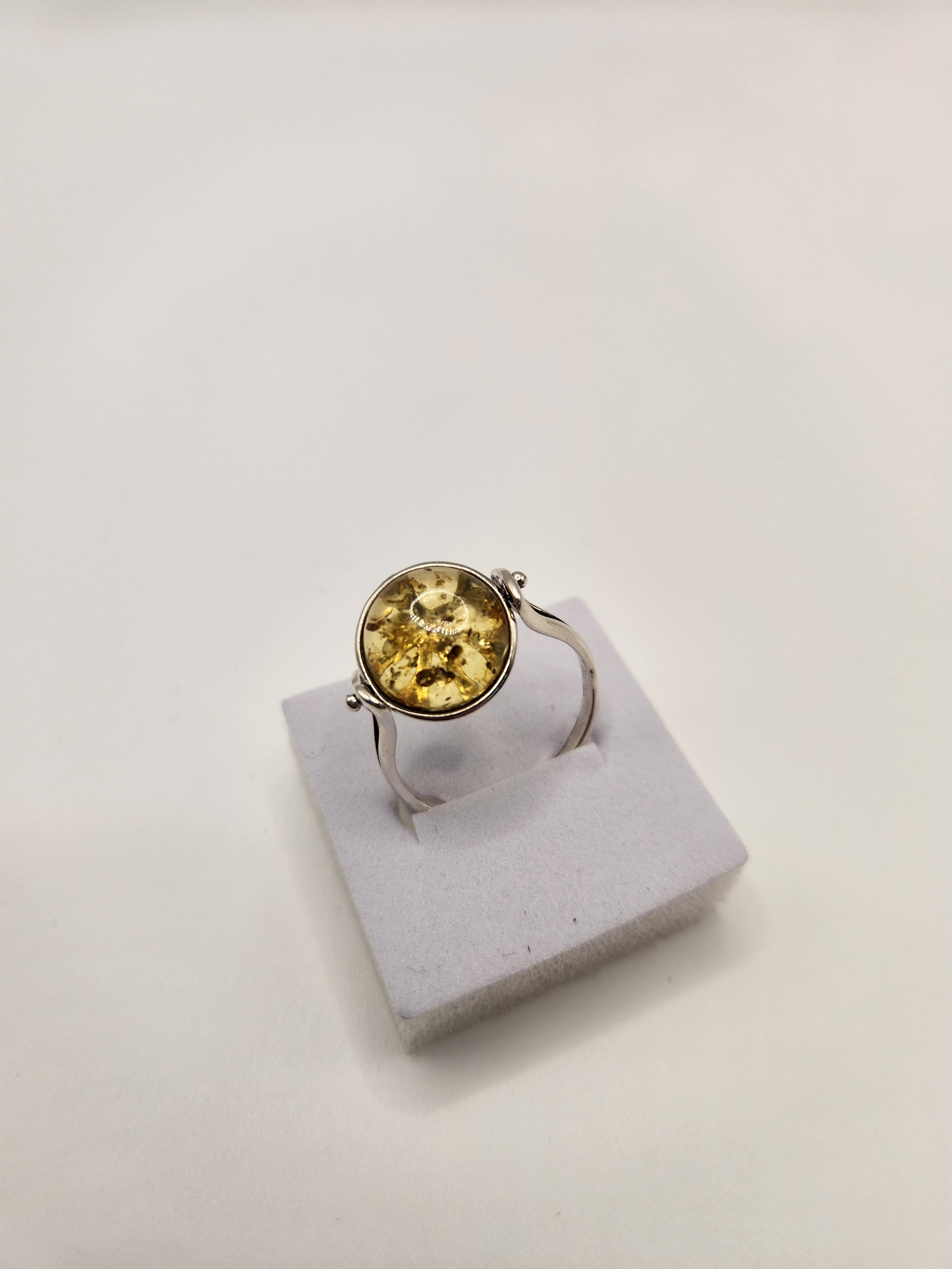 Amber Spining Tree Amberman Ring Size 7