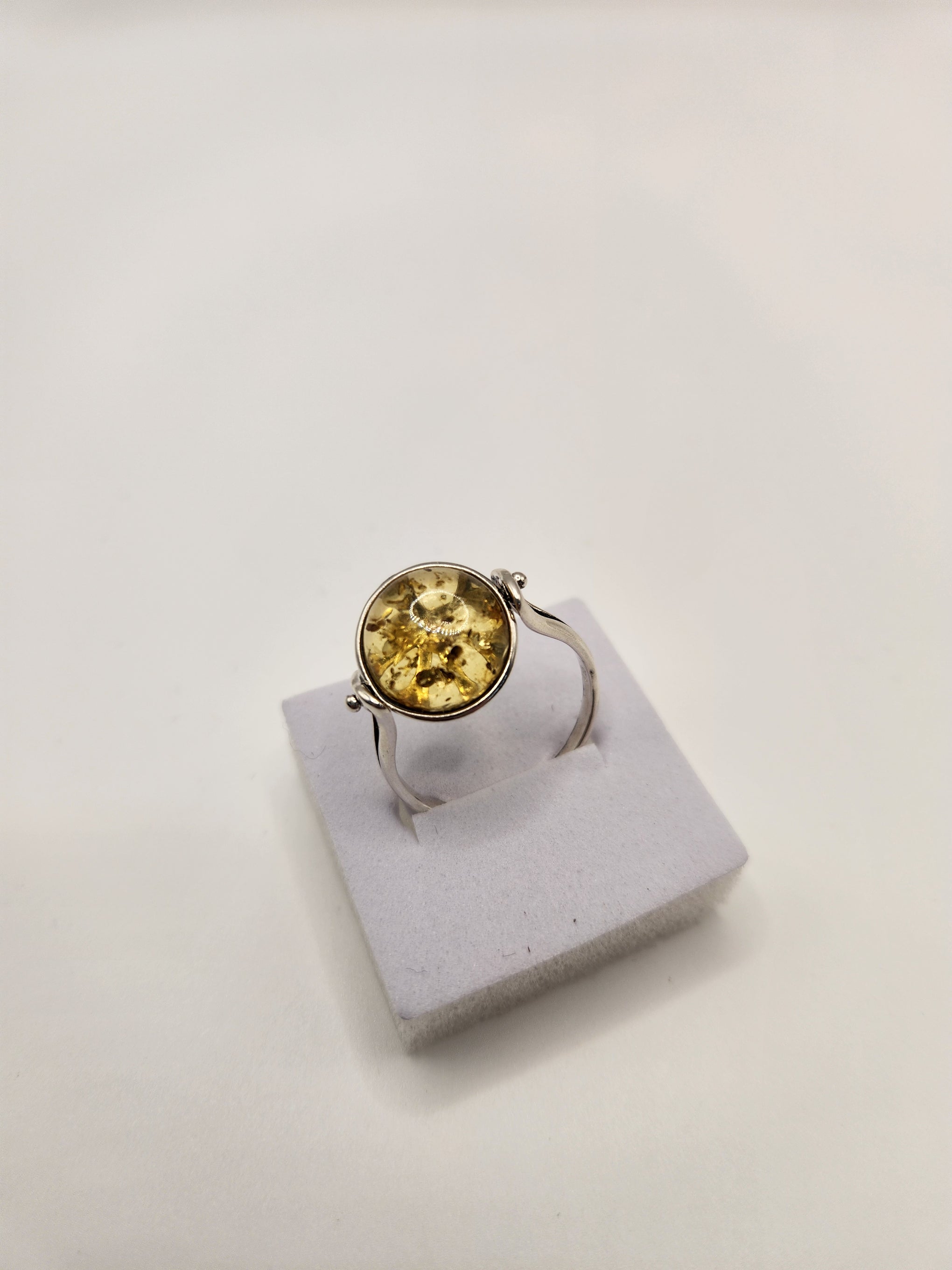 Amber Spining Tree Amberman Ring Size 7